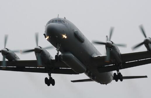 俄方出招回击战机被击落：两周内向叙交付S-300