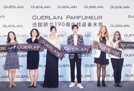 法国娇兰携品牌代言人杨洋隆重揭幕杭州首家精品香水概念店