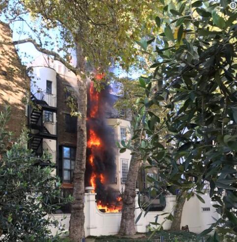 沙特驻伦敦使馆附近发生火灾 整栋楼被浓烟吞没