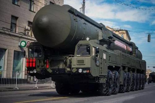 大秀“核肌肉” 俄罗斯战略导弹部队亮“家底”
