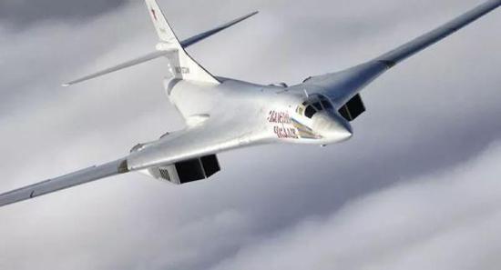 俄改进型图-160M2战略轰炸机即将服役