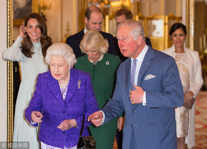英国女王举办招待会 庆祝查尔斯王储头衔被授50年