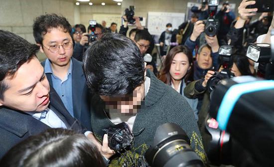 【蜗牛棋牌】娱乐圈丑闻惊动总统 胜利门背后势力角逐多复杂?