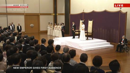日本德仁天皇即位 承诺完成作为"国家象征"的责任