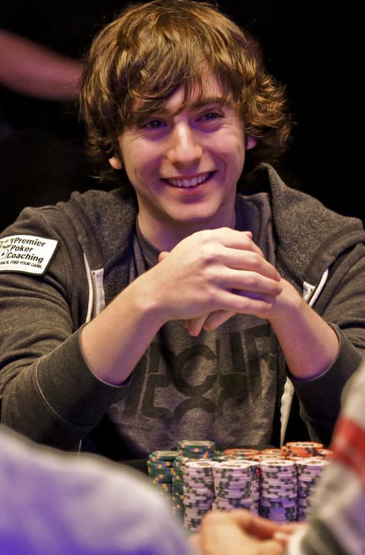 Strelitz Makes A Deep Run In 2012 WSOP 【蜗牛棋牌】Daniel Strelitz:WPT冠军兼WSOP新晋金手链冠军采访录