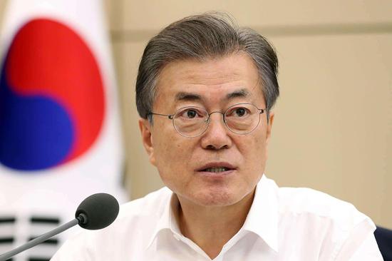 白名单事件后韩日首次会谈 文在寅吁韩企回归国内
