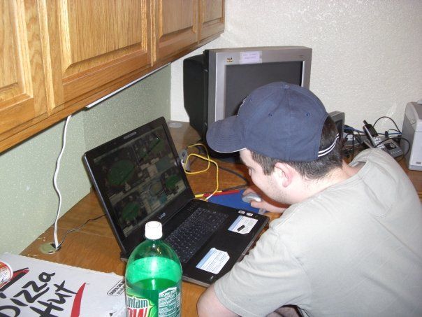 1568296629490323.jpg 【蜗牛棋牌】打牌之前的日子:Chris Moorman只是一位攻读金融学的学生(一)