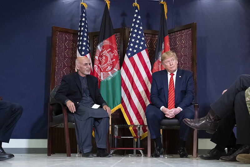 特朗普感恩节突访阿富汗 美媒点出背后的政治考量
