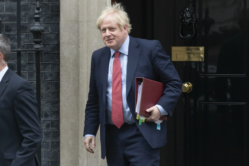 外媒：约翰逊脱欧法案获英国议会通过 待女王签字