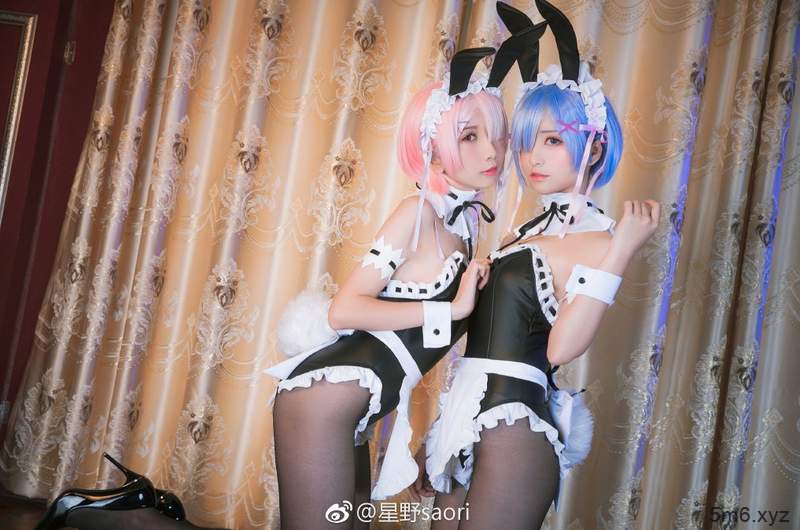 【蜗牛棋牌】星野Saori大尺度COSPLAY《碧蓝航线》爱宕 性感泳装美女高度还原角色