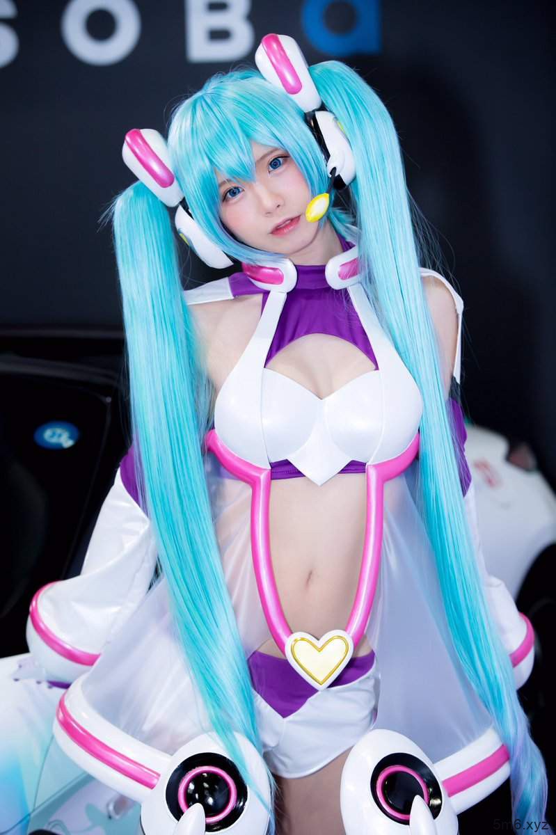 えなこ角色扮演初音形象图高清美照 Cosplay还原初音的可爱