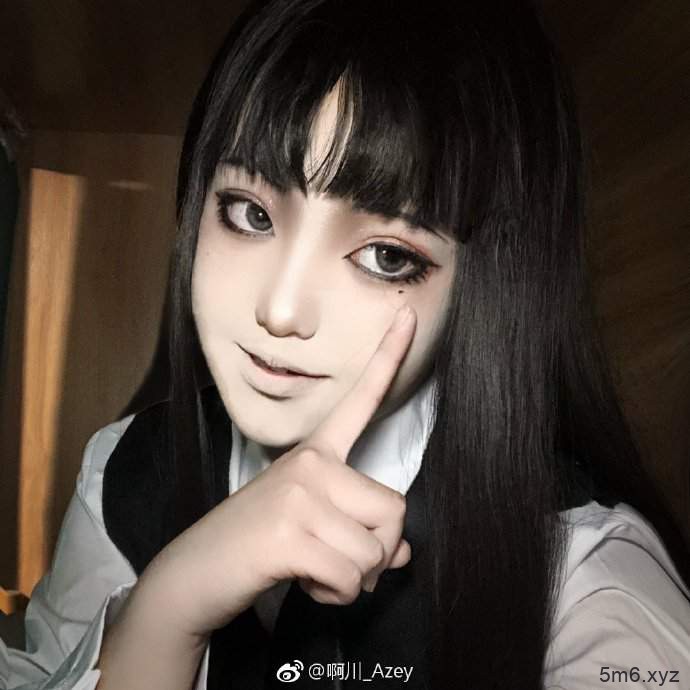 【蜗牛棋牌】啊川_Azeycosplay富江 妆感打扮还原度高
