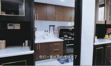 【蜗牛棋牌】“今儿谁的鸡儿都别想放假”该怎么读?