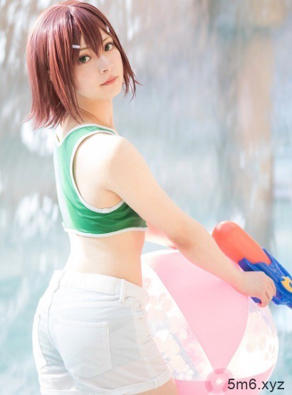 【蜗牛棋牌】长相甜美一秒让你爱上的Coser 看完都要被俘虏了