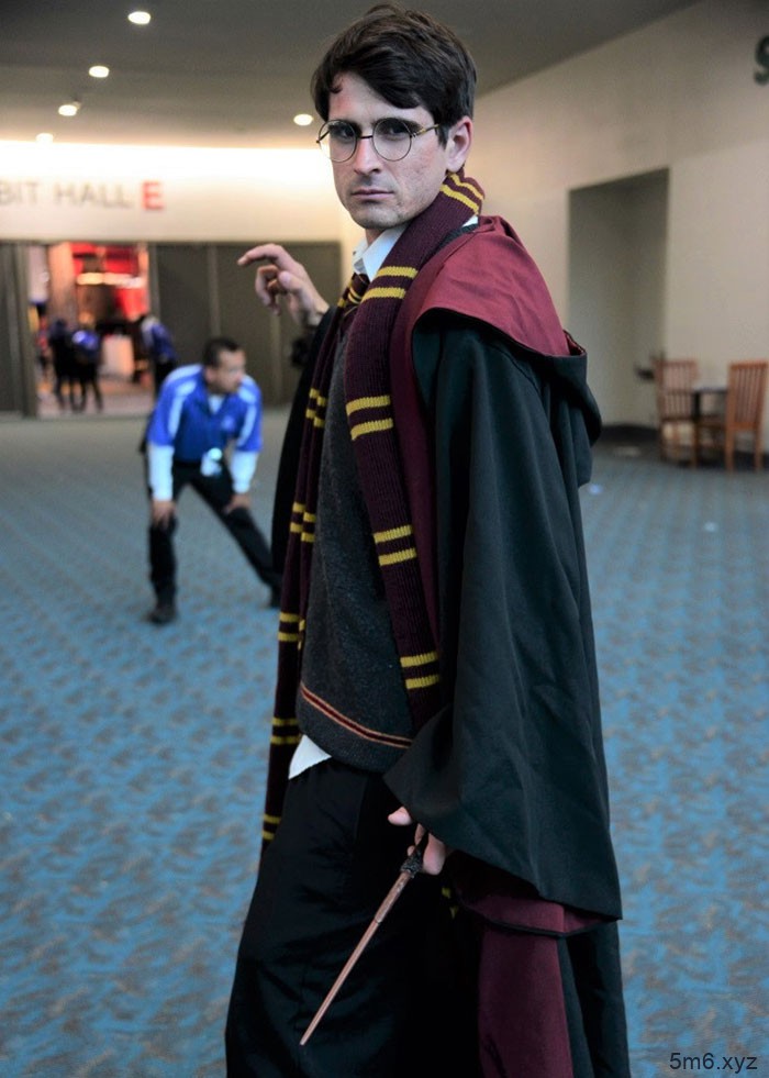 【蜗牛棋牌】35张专业到跟本尊几乎看不出差别的超猛Cosplay动漫展照片!