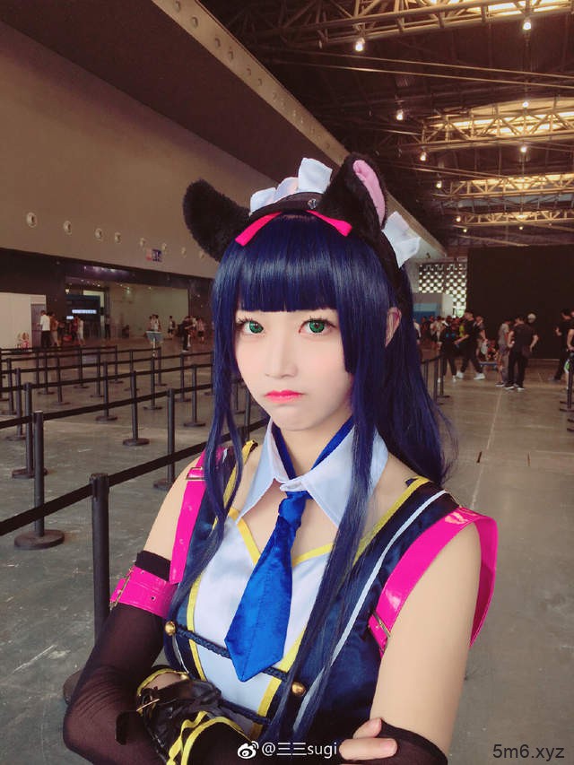 【蜗牛棋牌】正妹三三sugiCostume Play美少女LO娘漂亮到就跟洋娃娃一样