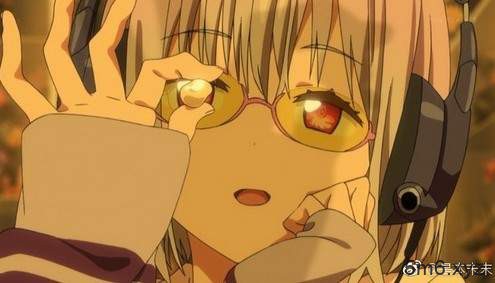 是本末末Cosplay《SSSS.GRIDMAN》新条茜 巨乳美女Coser二次元角色