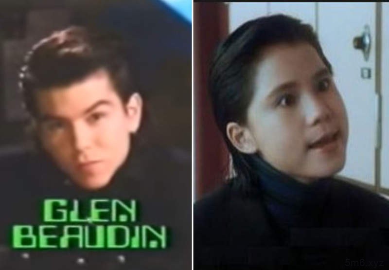 是本末末Cosplay《SSSS.GRIDMAN》新条茜 巨乳美女Coser二次元角色