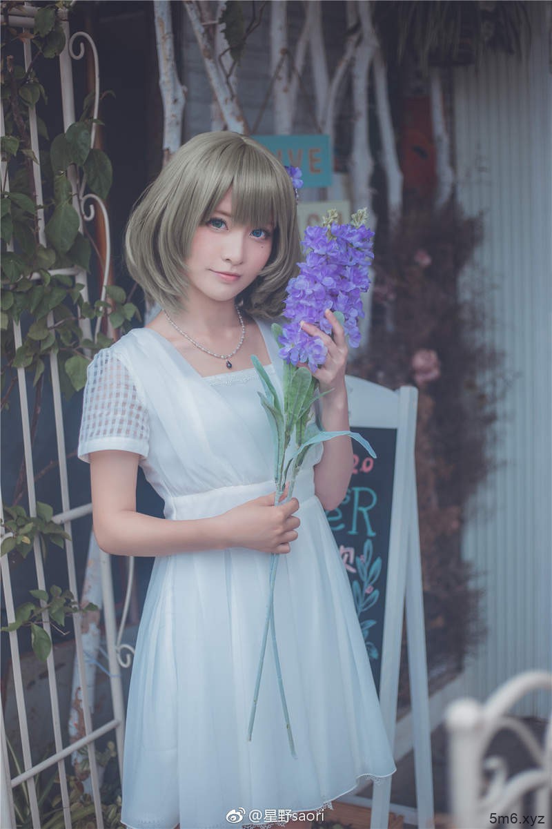 【蜗牛棋牌】星野Saori大尺度COSPLAY《碧蓝航线》爱宕 性感泳装美女高度还原角色