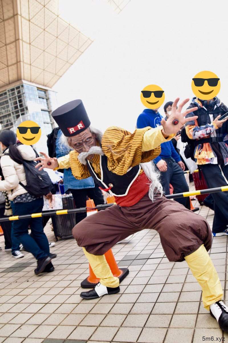 2018日本同人展Coser实力扮演角色 场外男性版Cosplay欣赏