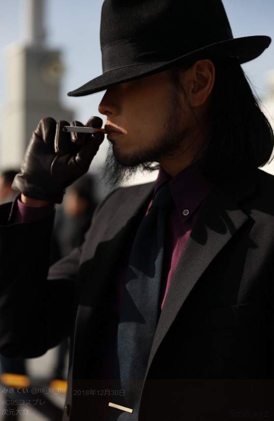 2018日本同人展Coser实力扮演角色 场外男性版Cosplay欣赏