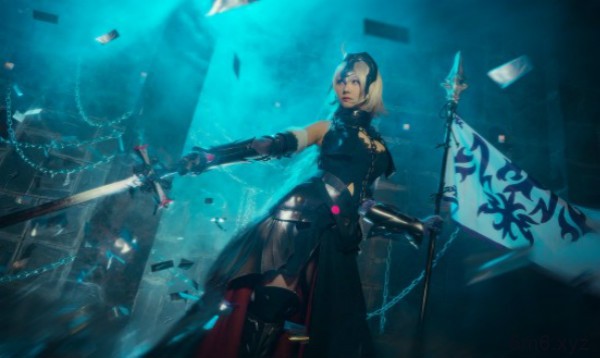 Miido三刀刀性感身材逆天 巨乳Coser经典角色欣赏