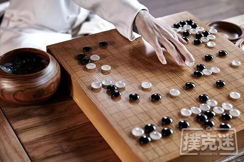 聪明人为什么不统治世界—上学是下围棋，闯社会是玩德州扑克？