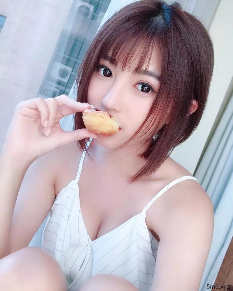 像黄洁琪这样的C级身材，真的顶不住呢！