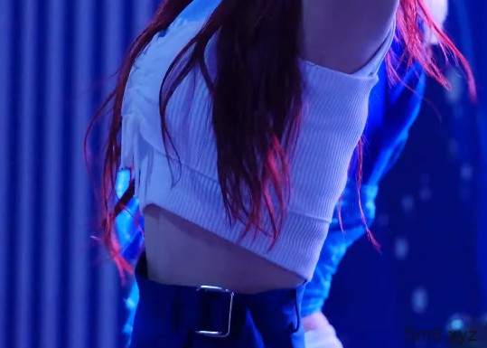 프로미스나인 (fromis_9) 李舒妍（이서연）饭拍20200306
