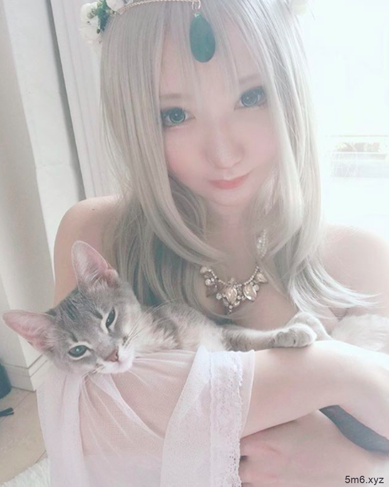 日本coser樱花妹saku 角色扮演大秀蜜桃臀与豪乳