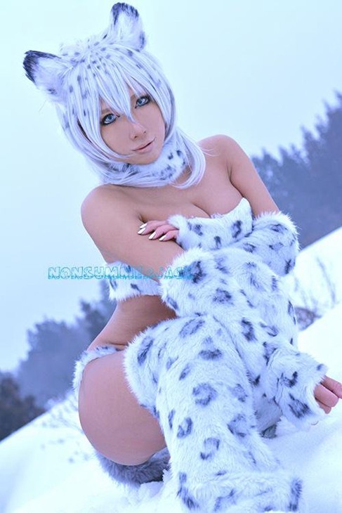 日本爆乳黑肉Coser「non」 闪闪发亮的古铜色肌肤才是王道
