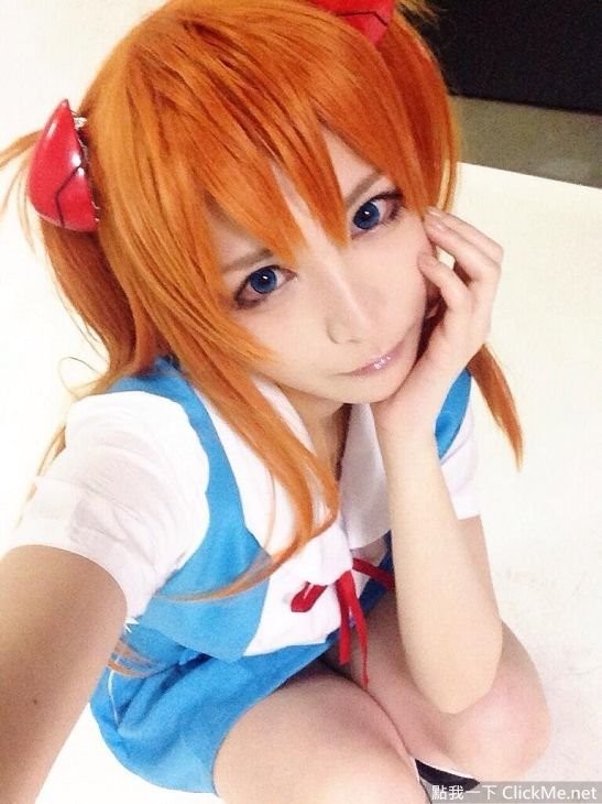 【蜗牛棋牌】欧派跟胖次都来了 空灵少女るしゃ转型成露出系coser!