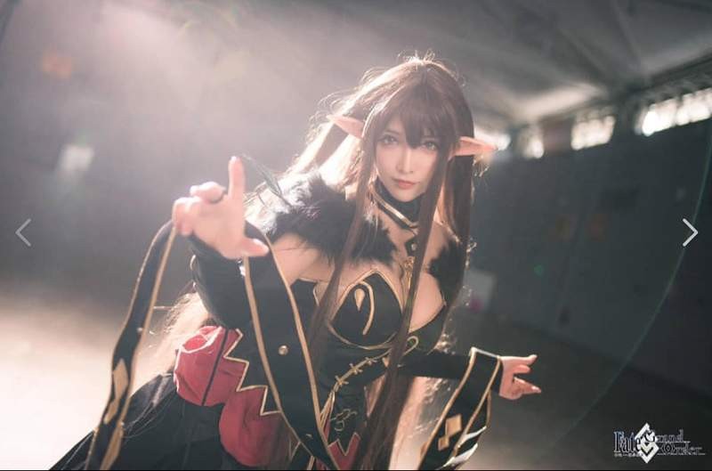 只是简言Cosplay经典角色 二次元性感妹子令人骨头都要酥