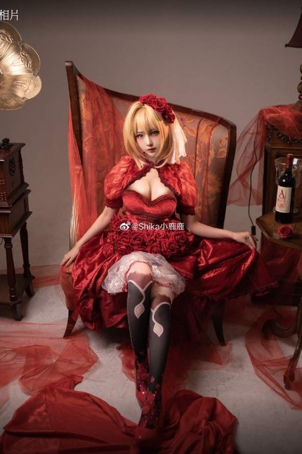 COser美女Shika小鹿鹿 Cosplay角色还原度超高