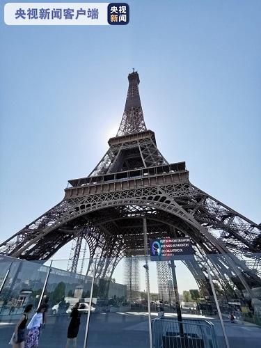巴黎埃菲尔铁塔关闭100多天后重新开放