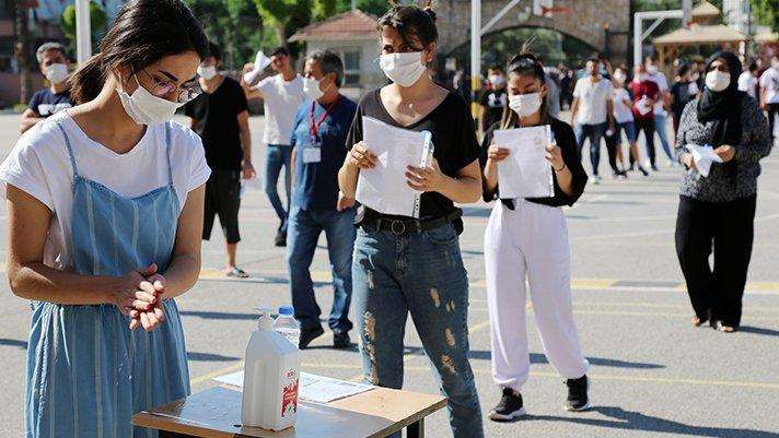 土耳其高考期间实施全国“禁足令”