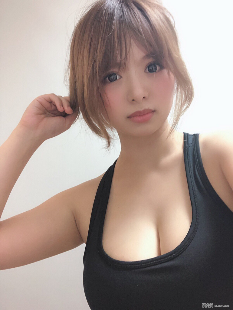 【蜗牛棋牌】终于…星美りか(星美梨香)收到无码片商的邀约了！