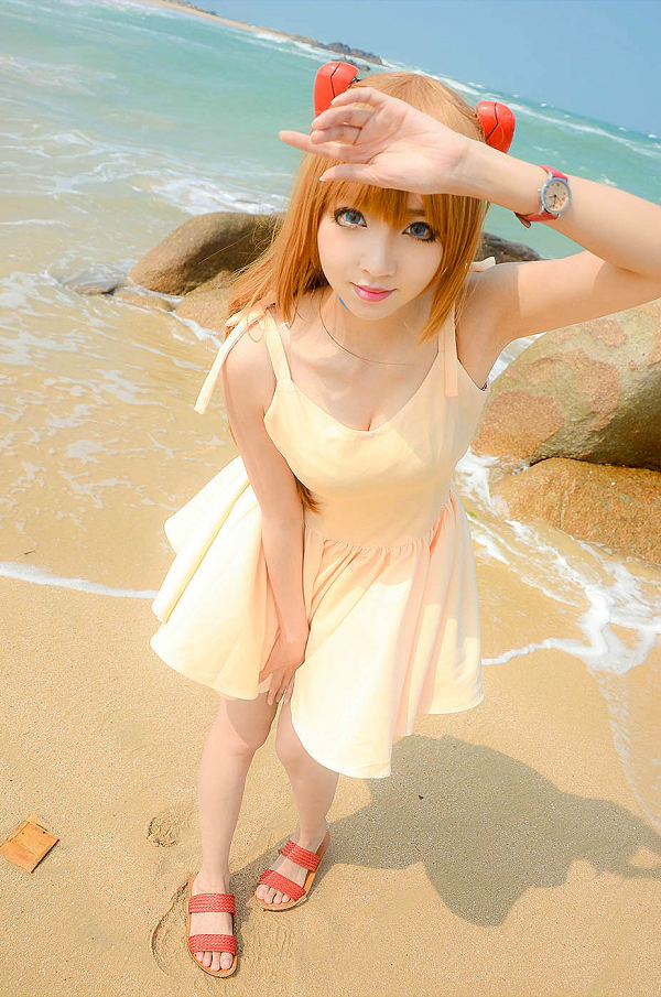 【蜗牛棋牌】堪称极品的cospaly 穿什么像什么还原度爆表