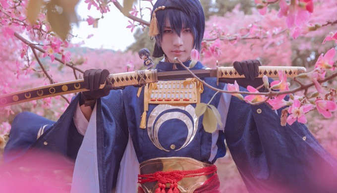 中国超魔性男Coser《Can_Yh》 魅惑脸蛋魔鬼身材婉若天仙下凡～