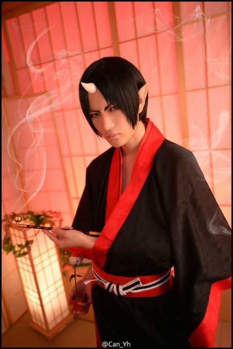 中国超魔性男Coser《Can_Yh》 魅惑脸蛋魔鬼身材婉若天仙下凡～