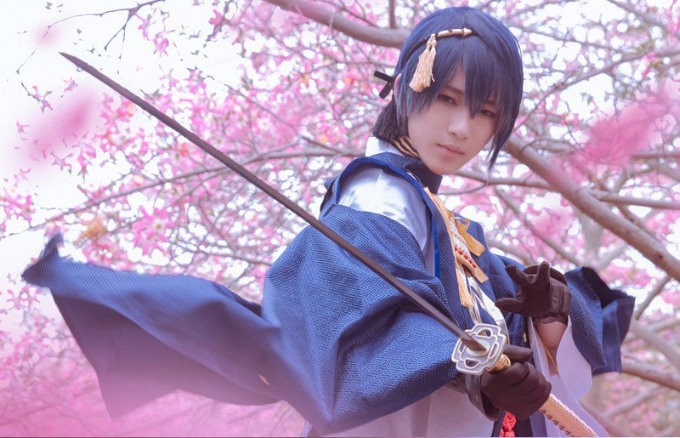 中国超魔性男Coser《Can_Yh》 魅惑脸蛋魔鬼身材婉若天仙下凡～