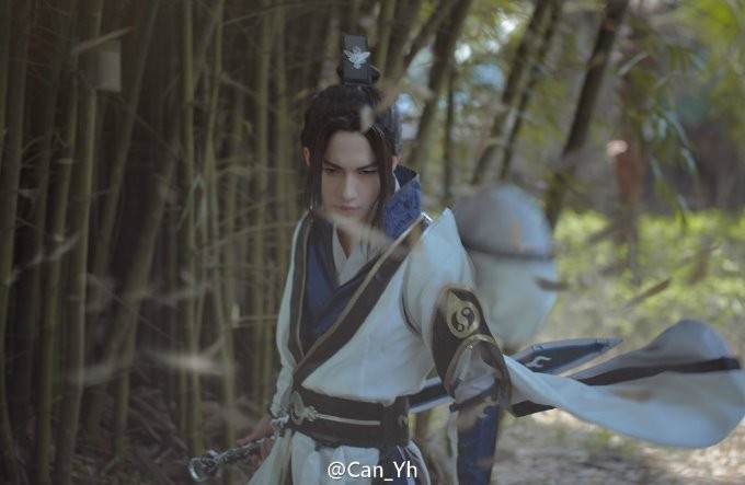 中国超魔性男Coser《Can_Yh》 魅惑脸蛋魔鬼身材婉若天仙下凡～