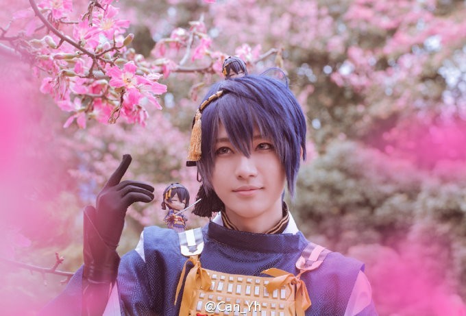 中国超魔性男Coser《Can_Yh》 魅惑脸蛋魔鬼身材婉若天仙下凡～