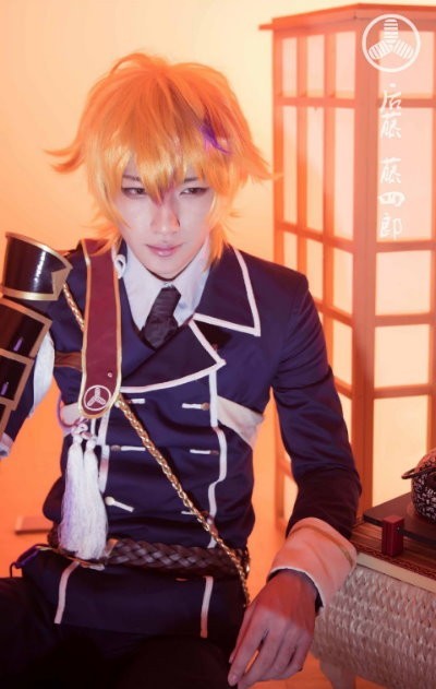 中国超魔性男Coser《Can_Yh》 魅惑脸蛋魔鬼身材婉若天仙下凡～