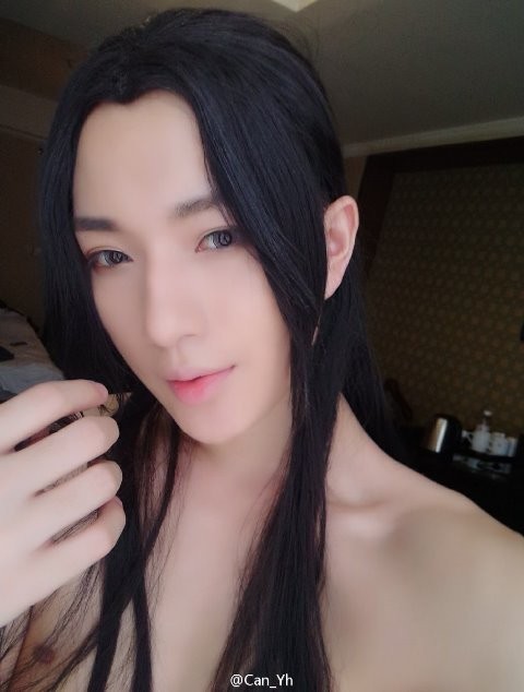 中国超魔性男Coser《Can_Yh》 魅惑脸蛋魔鬼身材婉若天仙下凡～