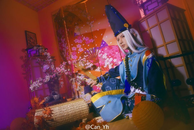 中国超魔性男Coser《Can_Yh》 魅惑脸蛋魔鬼身材婉若天仙下凡～