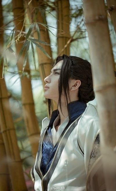 中国超魔性男Coser《Can_Yh》 魅惑脸蛋魔鬼身材婉若天仙下凡～