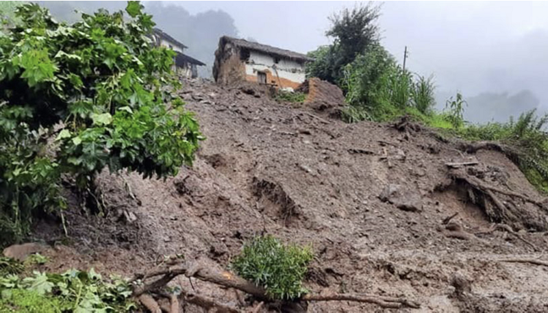 尼泊尔中西部巴格隆地区地区山体滑坡造成4人死亡