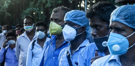 研究称1/4印度人曾感染新冠病毒 预计年底将达四成