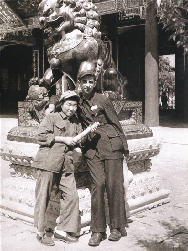 【蜗牛棋牌】两位“洋八路”的故事:一生奉献给中国革命